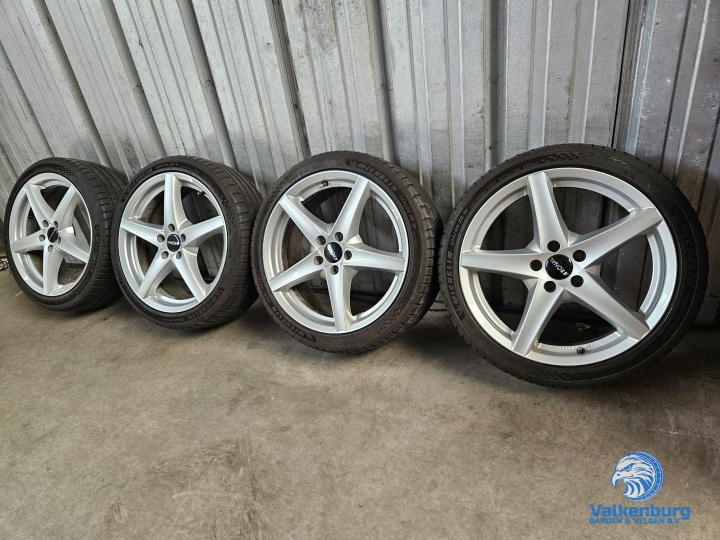 5-6mm! Ford Focus Volvo V40 Citroen Renault Peugeot 18 inch, Auto-onderdelen, 18 inch, Gebruikt, -, -
