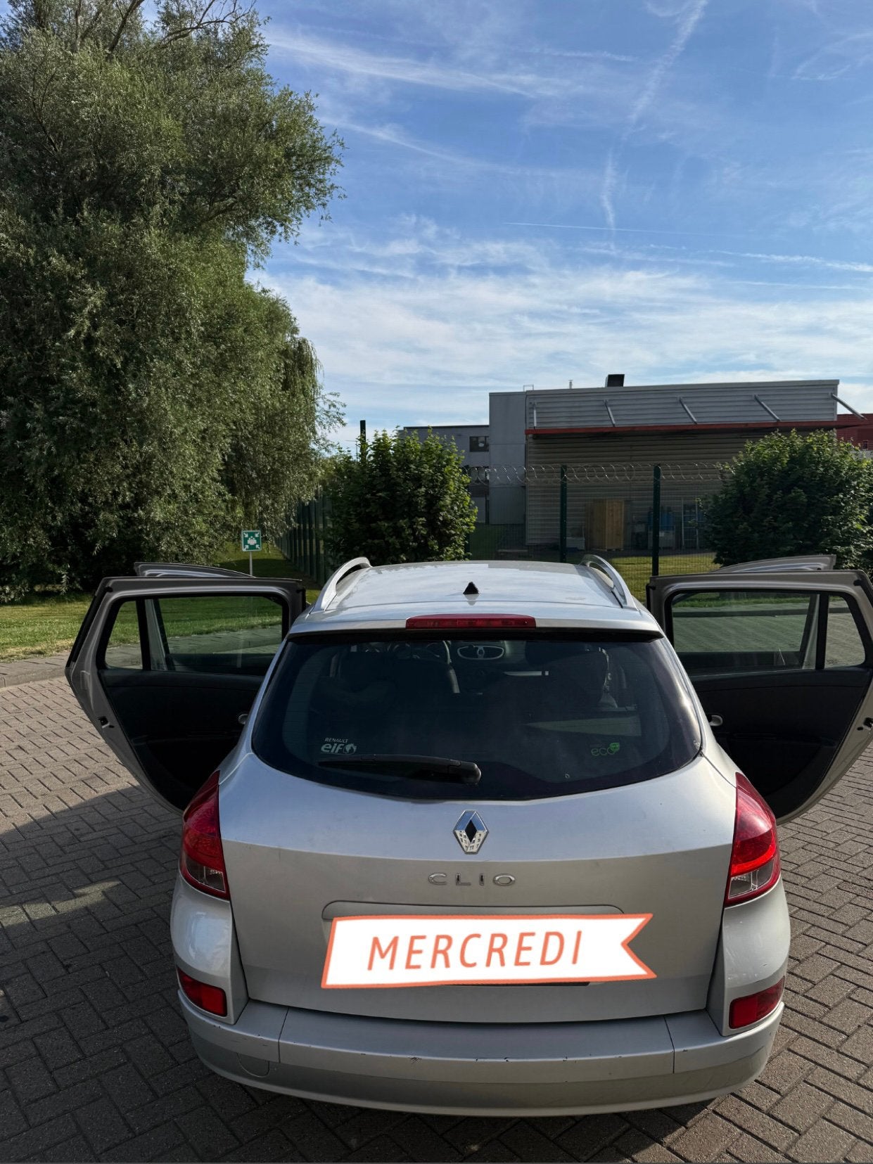 Clio 3 Grandtour 1.2 essence, Enlèvement