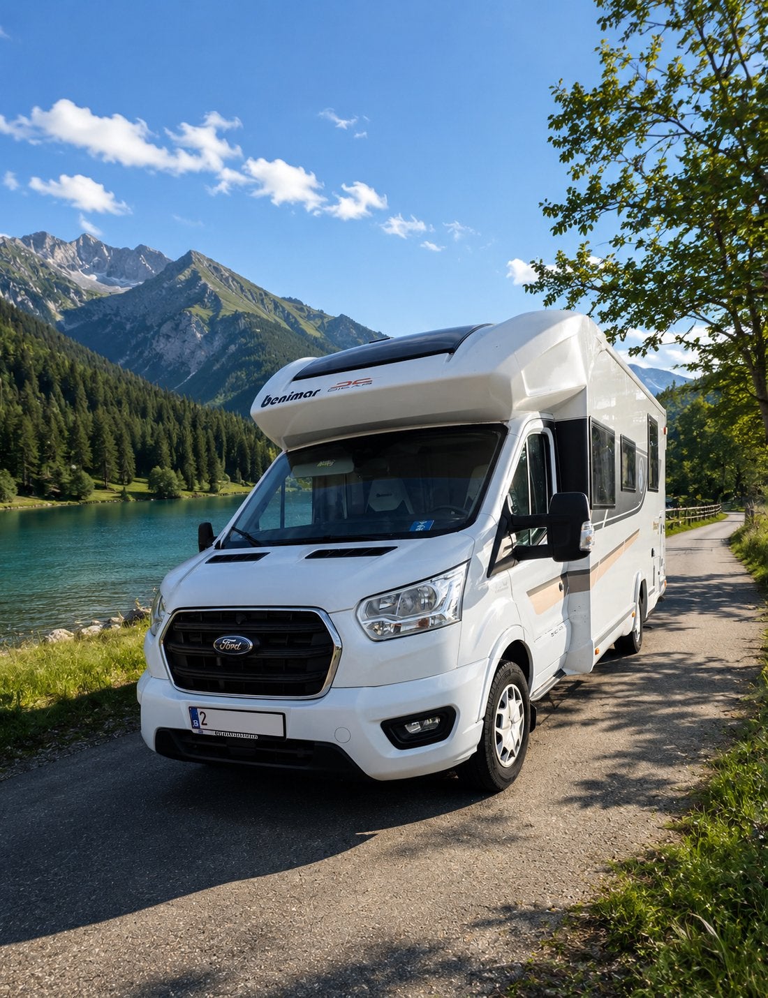 Ford Benimar Tessoro ( Automaat ), Caravans en Kamperen, Mobilhomes, Automaat, Ringverwarming, Ford, 7 tot 8 meter