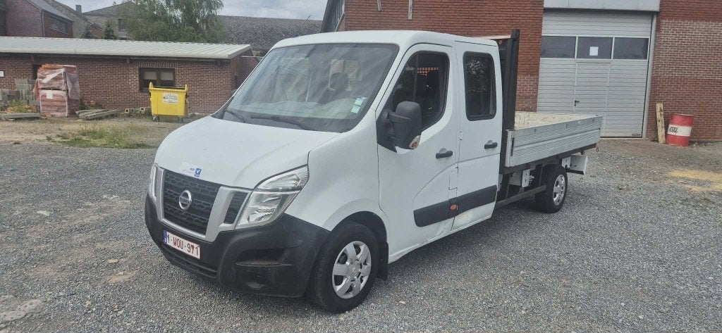 Nissan nv400, Autos, Achat, Boîte manuelle, 96 kW, Diesel