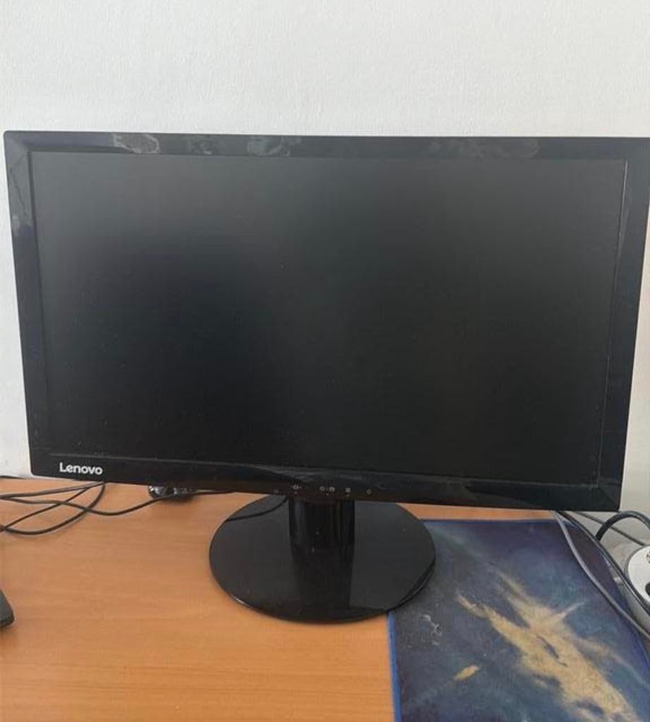 Lenovo, Computers en Software, Monitoren, Ophalen, Zo goed als nieuw
