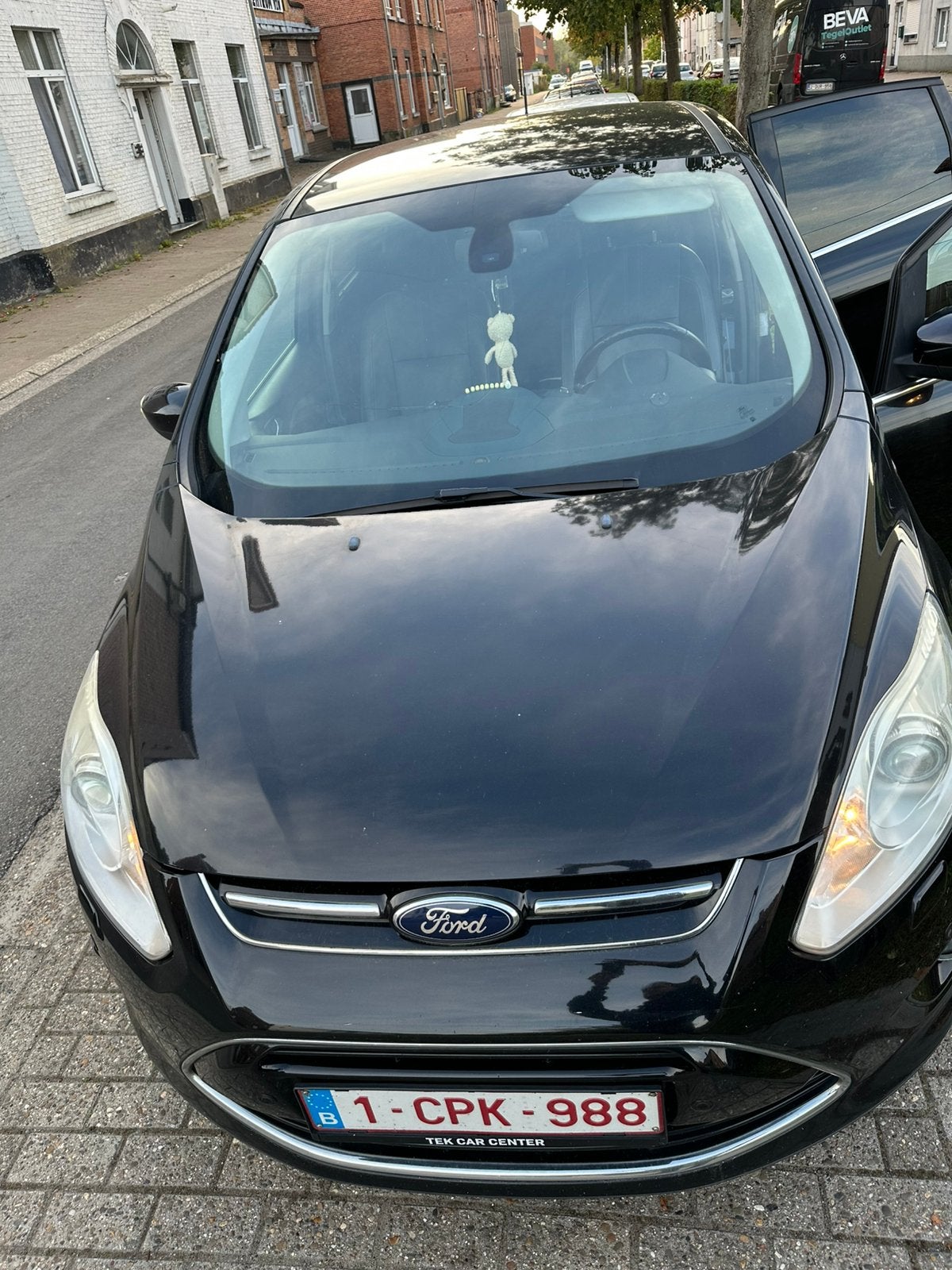 Ford C-Max 1.6 TDCi | Leder | Xenon, Autos, Cuir, Euro 5, Attache-remorque, Boîte manuelle