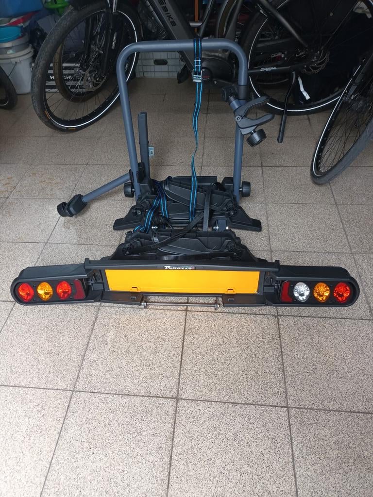 Porte-bagages Peruzzo pour 2 vélos électriques, Enlèvement
