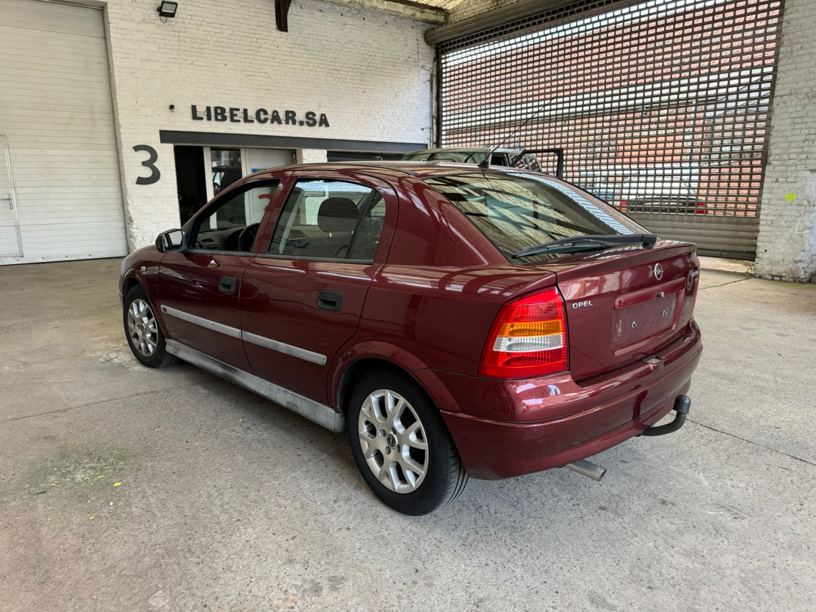 Opel Astra Automaat Benzine, 4 deurs, Stof, 1 kW, Bedrijf