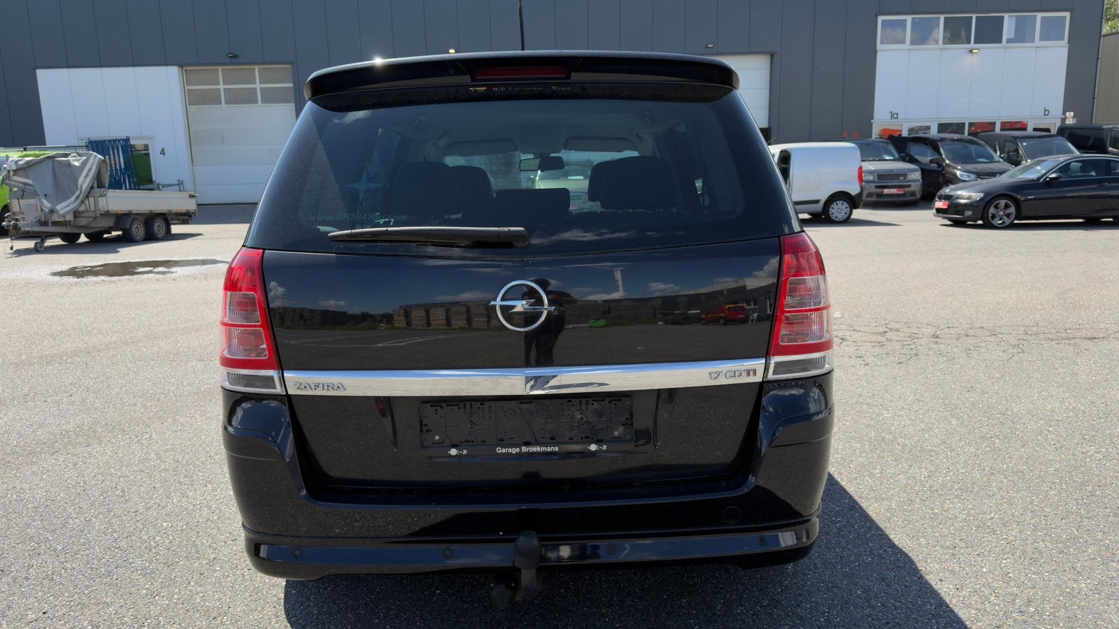 Opel Zafira OPC line 1.7 DTL CDTi 92 kW airco+navi+7 zit, Monovolume, Zwart, 4 cilinders, 7 zetels