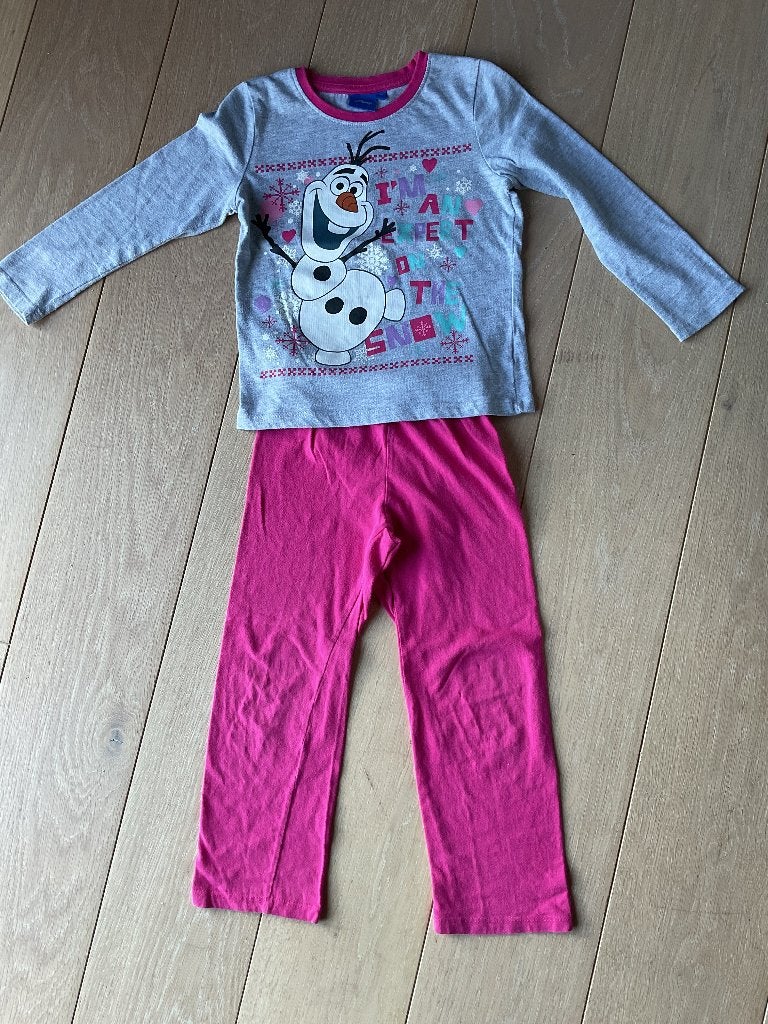 Verschillende pyjama’s / slaapkleed maat 110, Kinderen en Baby's, Ophalen of Verzenden, Zo goed als nieuw, Meisje, Nacht- of Onderkleding