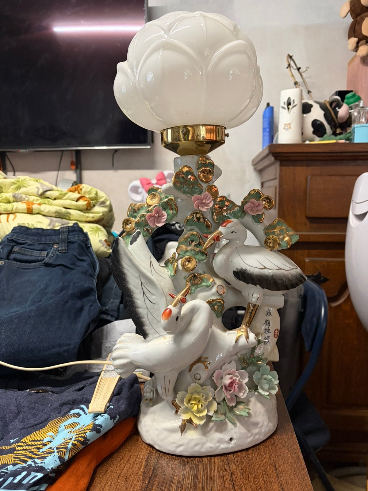 Grote vintage porseleinen tafellamp met zwanen en bloemen, Antiek en Kunst, Ophalen