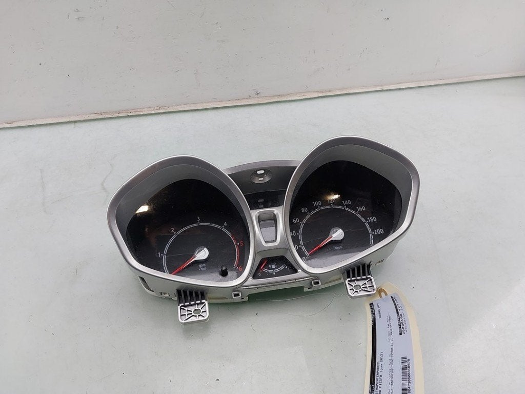 INSTRUMENTS DE BORD Ford Fiesta 6 (JA8) (01-2008/01-2018), Henry-Ford-Straße  1
50735  Köln, DE, Ford-Werke GmbH, Kunden@ford.com