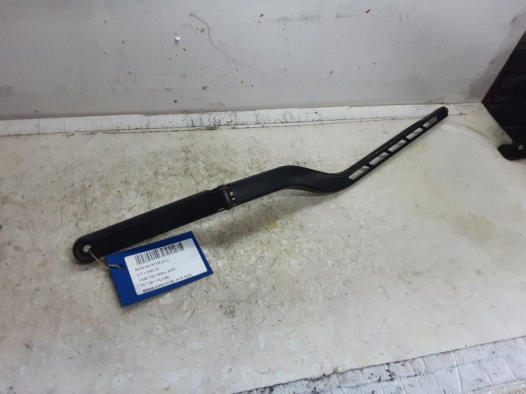 RUITENWISSERARM LINKS VOOR Audi A3 (8P1) (01-2003/08-2012), Gebruikt, Audi