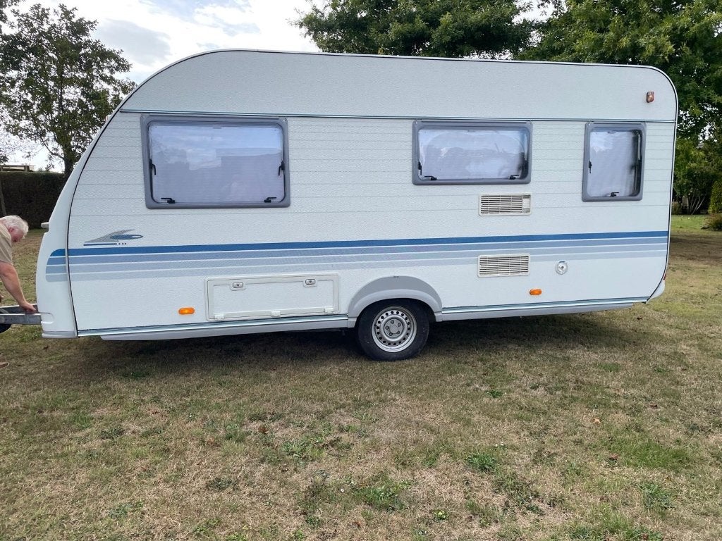 Caravane Adria, Caravanes & Camping, Caravanes, 6 à 7 mètres, Poêle, 750 - 1000 kg, Particulier