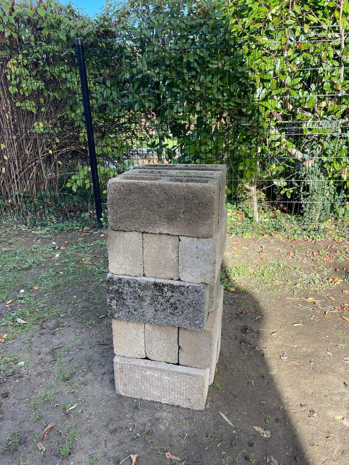 15 blocs de béton 39x14x19, Bricolage & Construction, Enlèvement, Comme neuf, Béton