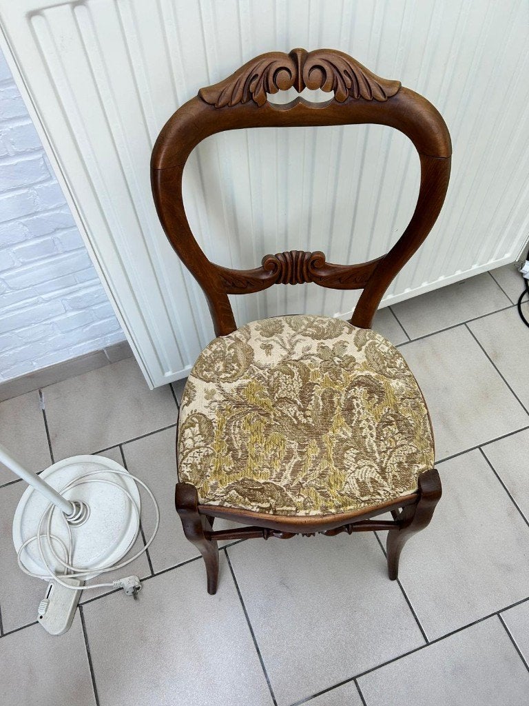 Antieken houten stoel in Louis-Philippe stijl, Huis en Inrichting, Ophalen, Hout, Gebruikt, Bruin