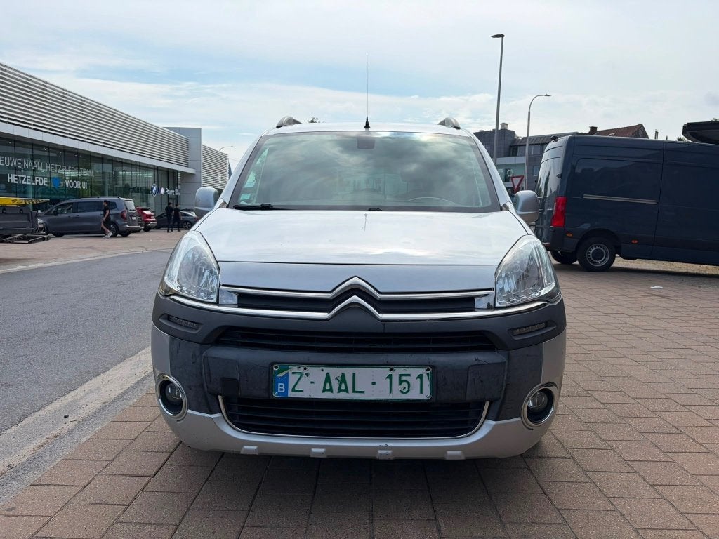 Citroen Berlingo Berlingo 1.6 e-HDi Millenium multispace, Autos, Entreprise, Boîte manuelle, 5 portes, Tissu