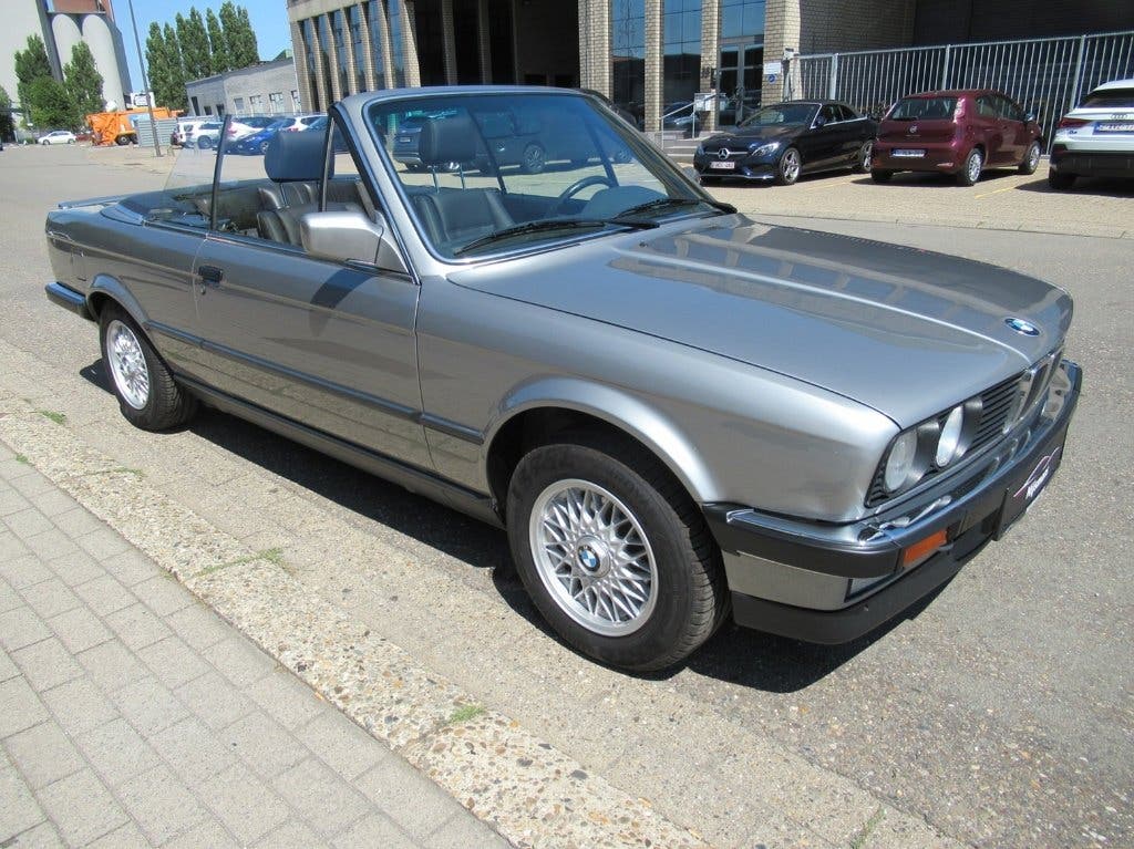 BMW 320i Cabrio Fase1 MATCHINGNUMBERS-Volledig gerestaureerd, foto 3