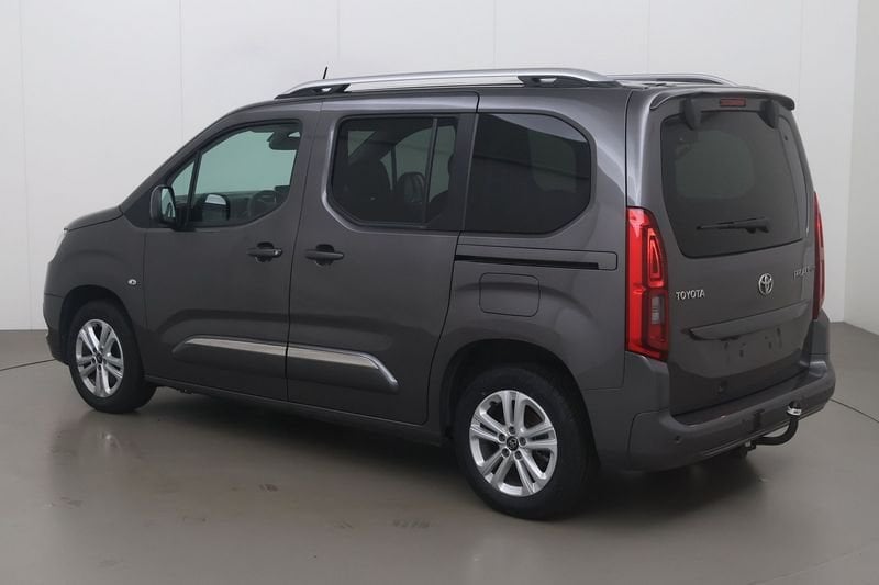 Toyota Proace City Verso Swb 1.2 puretech mpv 131 AT, Auto's, Automaat, Gebruikt, 1199 cc, Overige bekleding