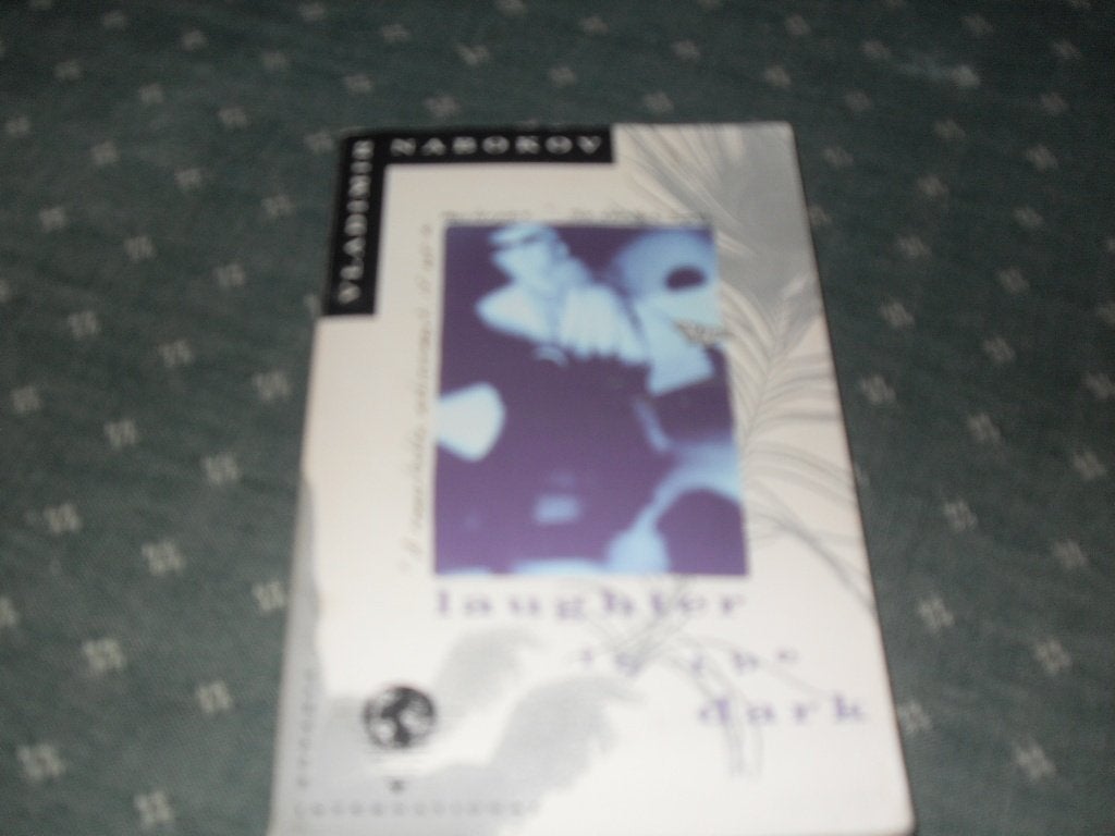 laughter in the dark, vladimir nabokov, Boeken, Literatuur, Ophalen of Verzenden, Gelezen, Vladimir nabokov