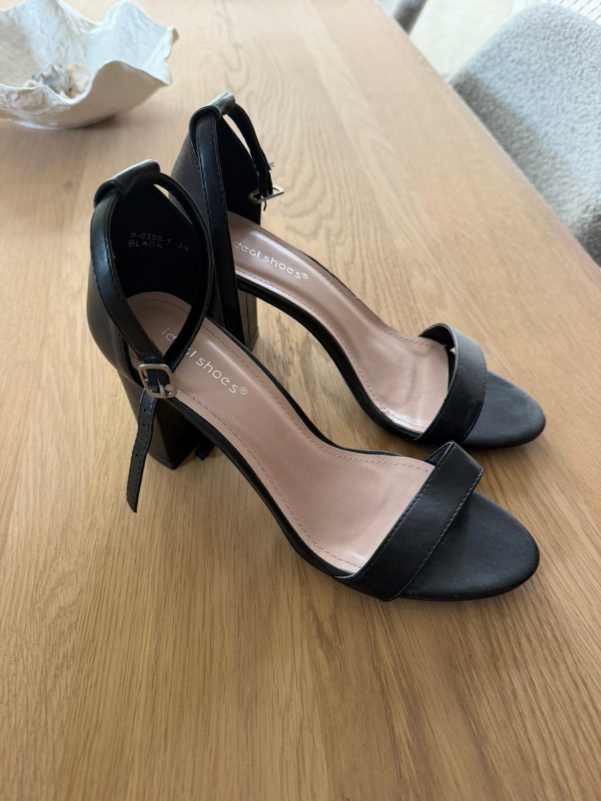 Hakken Ideal shoes, Kleding | Dames, Ophalen, Zo goed als nieuw