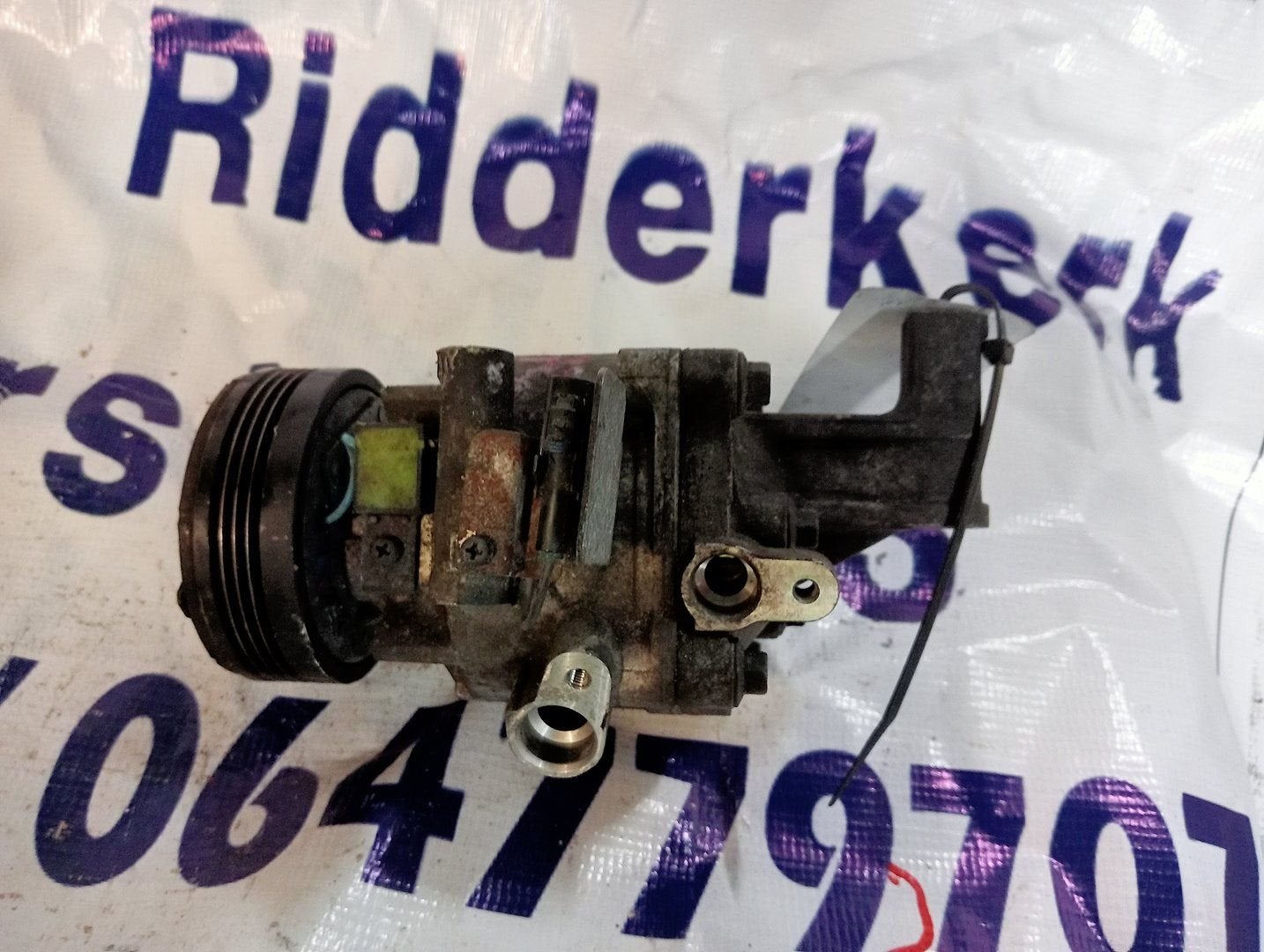 Airco Pomp Suzuki Swift (ZA/ZC/ZD) 2015 9520068LB1, -, Utilisé, -, Suzuki