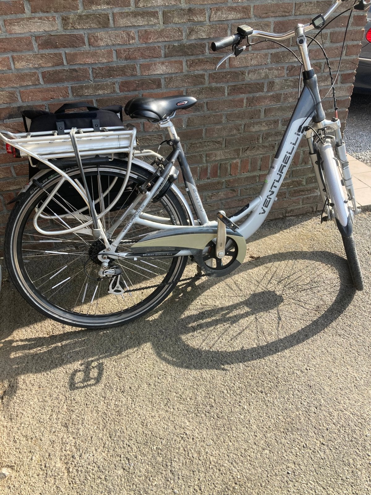 Elektrische vrouwenfiets venturelli., Fietsen en Brommers, Gebruikt, 59 cm of meer, 30 tot 50 km per accu, Ophalen