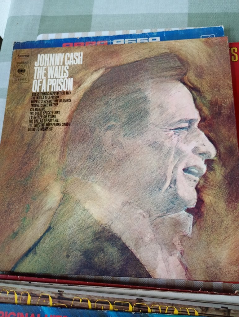Johnny Cash - The walls of a prison, Cd's en Dvd's, LP, Gebruikt, Fotohoes, 12 inch