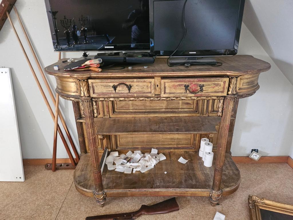 Oude kast, Ophalen