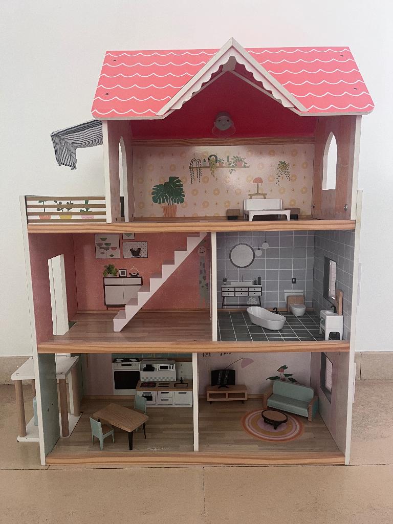 Groot, houten poppenhuis - 80,5 cm hoog, Kinderen en Baby's, Speelgoed | Poppenhuizen, Ophalen, Gebruikt, Poppenhuis