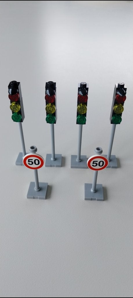 Lego city: 4 verkeerslichten en 2 verkeersborden, Kinderen en Baby's, Speelgoed | Duplo en Lego, Nieuw, Lego, Complete set, City