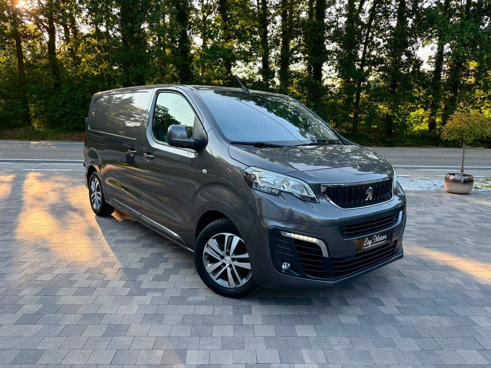 AUTOMAAT | PEUGEOT EXPERT L2 | 3 ZIT, Automaat, Euro 6, Leder, Bedrijf