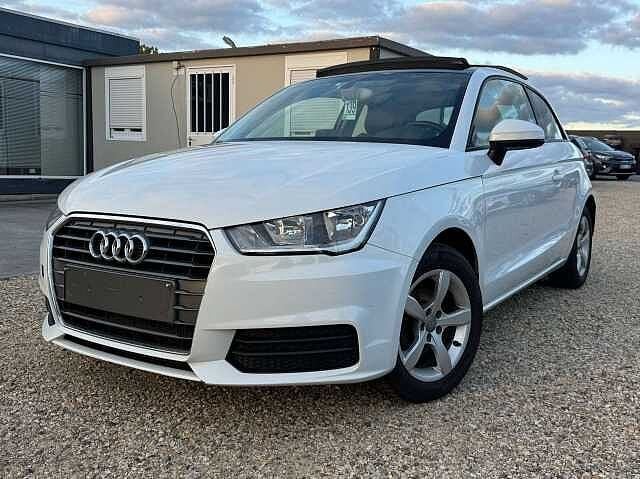 Audi A1 1.4 TDi Sport BT/SENSOR/GPS/CUIR/CRUISE/TOIT, Autos, Achat, A1, Entreprise, Boîte manuelle