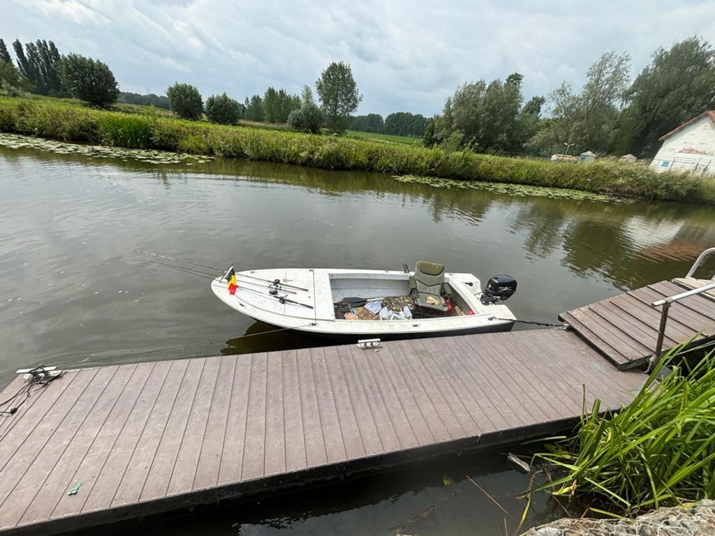 Polyester sloep, Sports nautiques & Bateaux, Chaloupes, Utilisé, Autres types, Remorque, Essence, Polyester, Moteur hors-bord