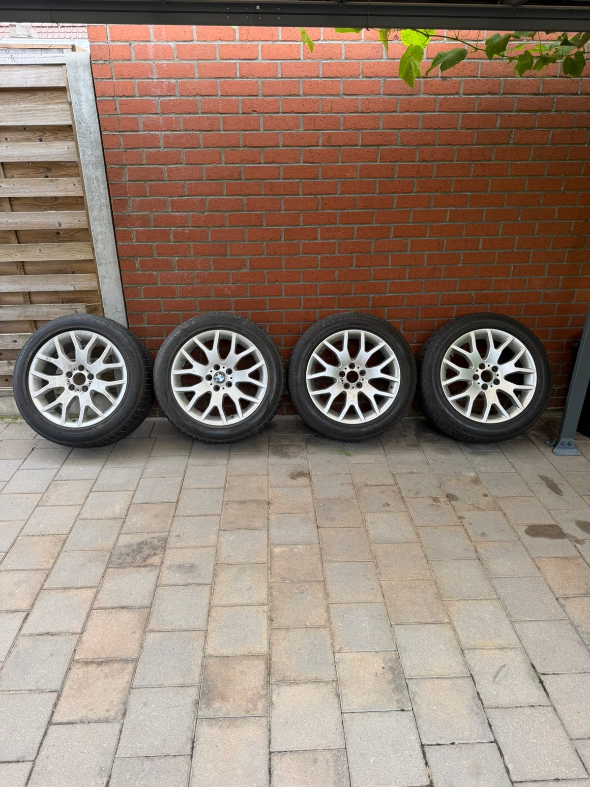 BMW velgen + bijna nieuwe banden 255/50/R19 F15, F15 serie, Auto-onderdelen, Ophalen, Band(en)
