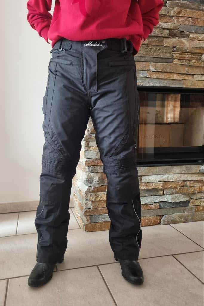 Pantalon de moto pour femme taille 38 comme neuf !, Motos, Vêtements | Vêtements de moto, Enlèvement, Femmes, Gants