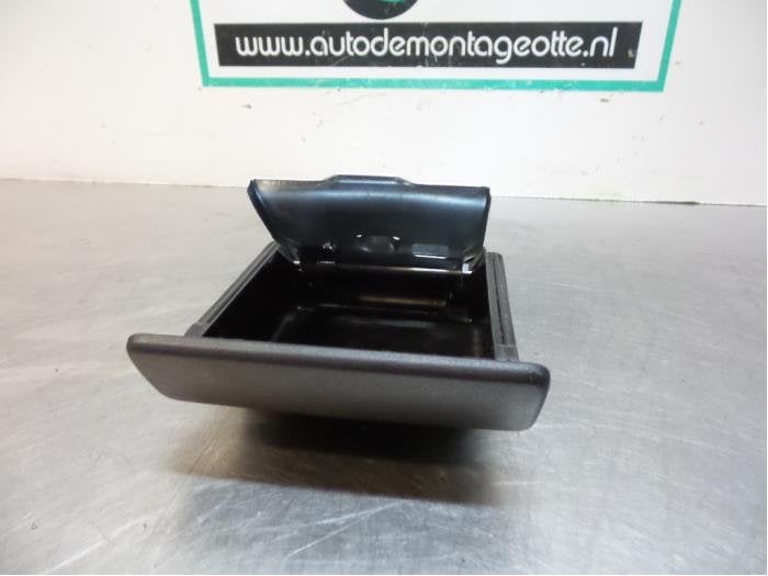 Cendrier avant d'un Suzuki Alto (Alto 02-), Autos : Pièces & Accessoires, -, Utilisé, -, Suzuki