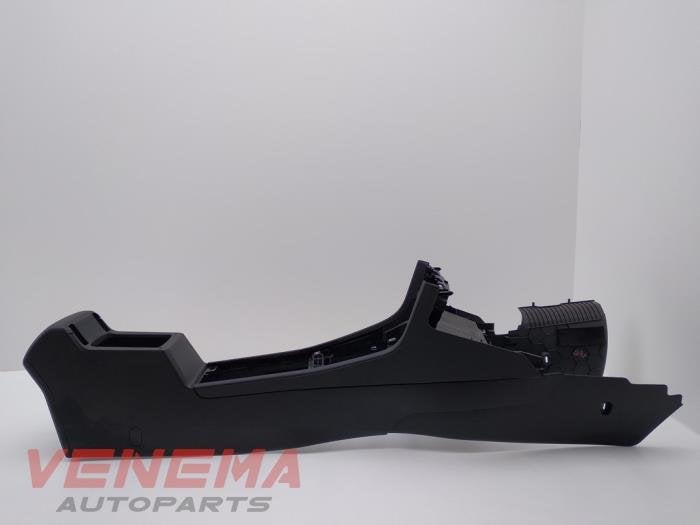 Console centrale d'un Volkswagen Golf, Volkswagen, -, 3 mois de garantie, Utilisé