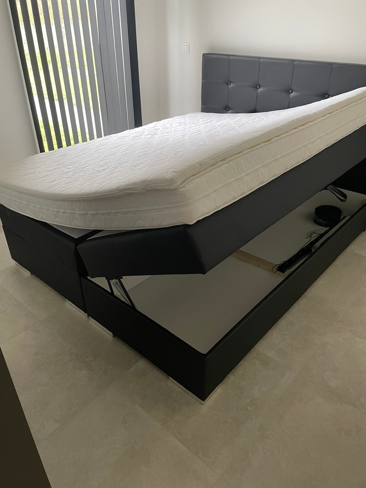 Boxspring, Ophalen