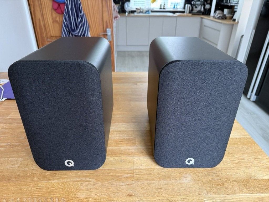 Q Acoustics 5020 Boekenplank Luidsprekers (Zwart), Audio, Tv en Foto, Luidsprekerboxen, Zo goed als nieuw, Ophalen of Verzenden