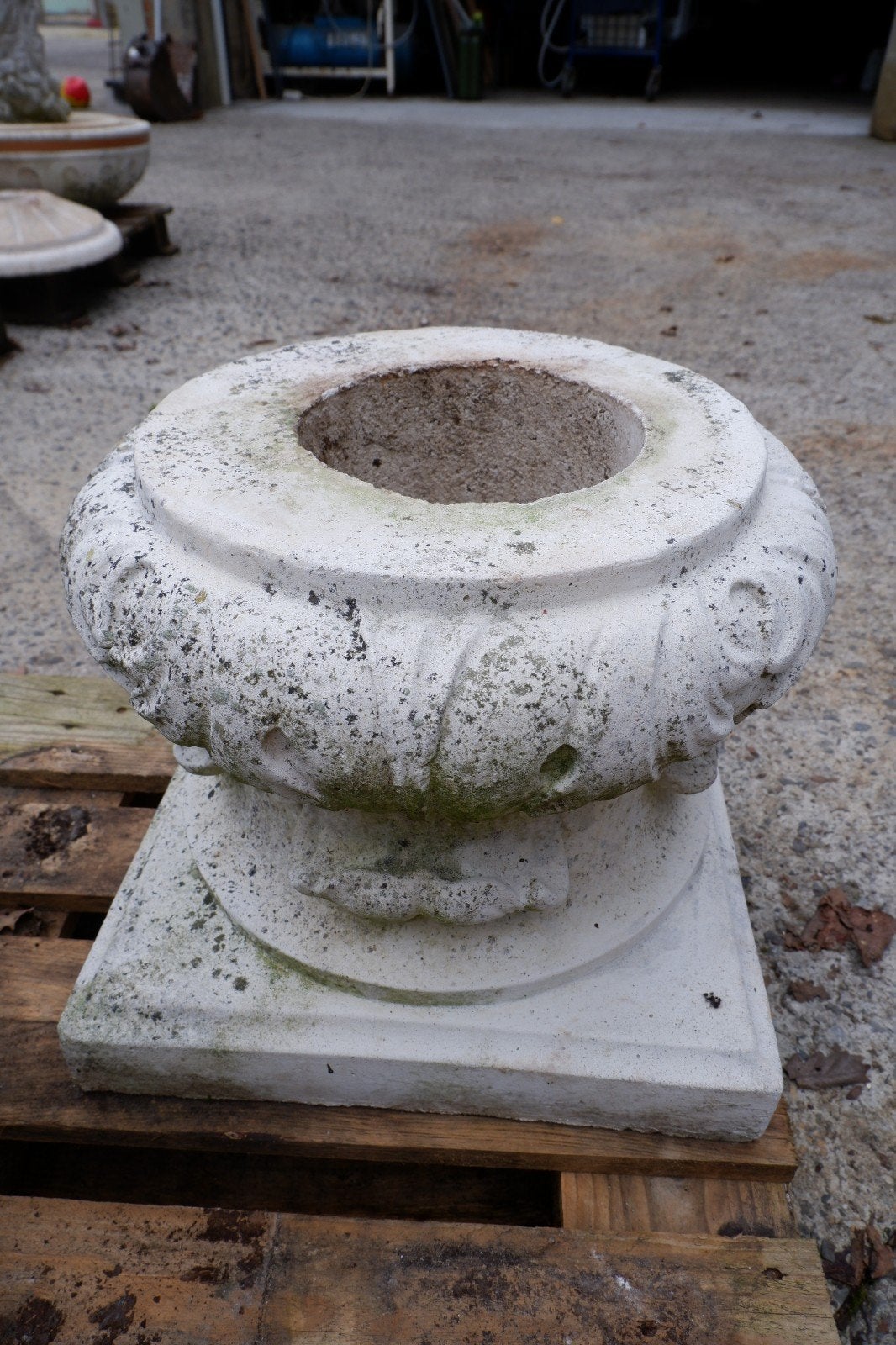 Socle en béton, Béton