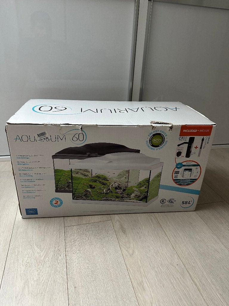 Ciano AQUARIUM 60 LED CF80 60x30x41cm noir NEUF, Animaux & Accessoires, Poissons | Aquariums & Accessoires, Neuf, JBL, Aquarium d'eau douce rempli