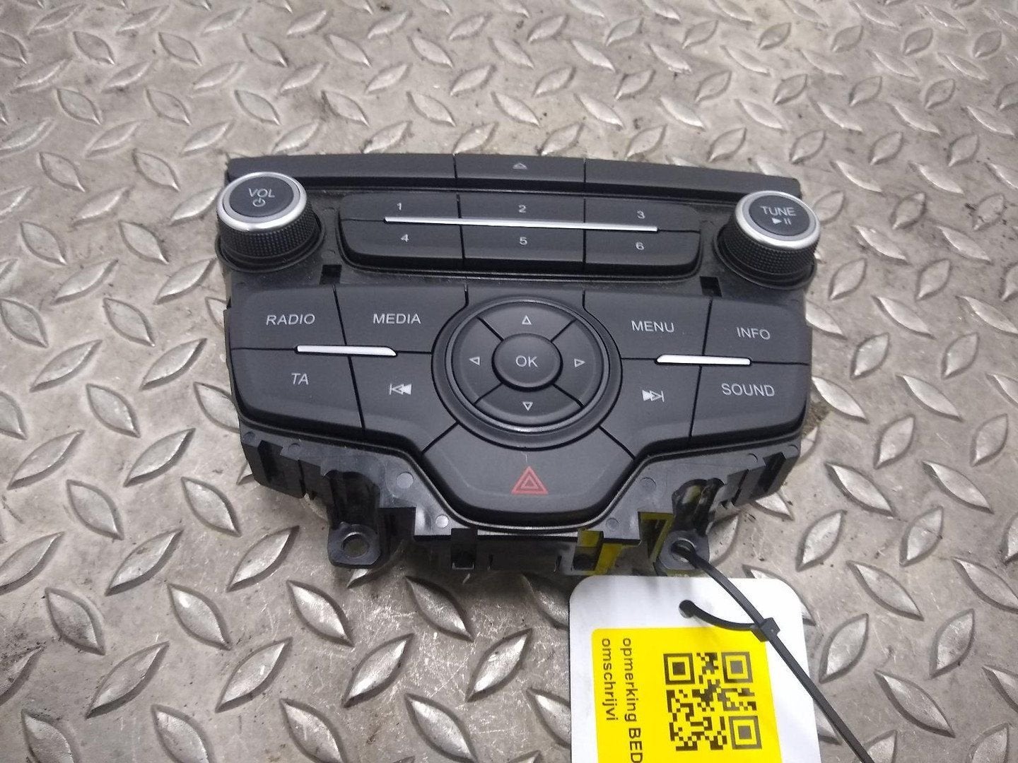 FORD FOCUS C MAX RADIO 2018, Auto-onderdelen, Ophalen of Verzenden, Gebruikt, Stiba lid