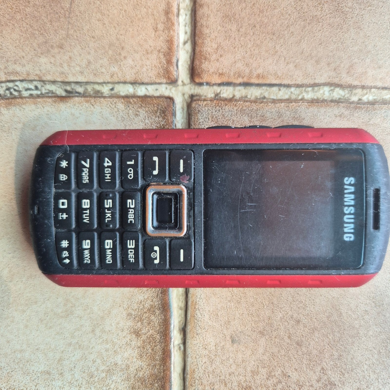 Meerdere oude gsm met oplader, Ophalen