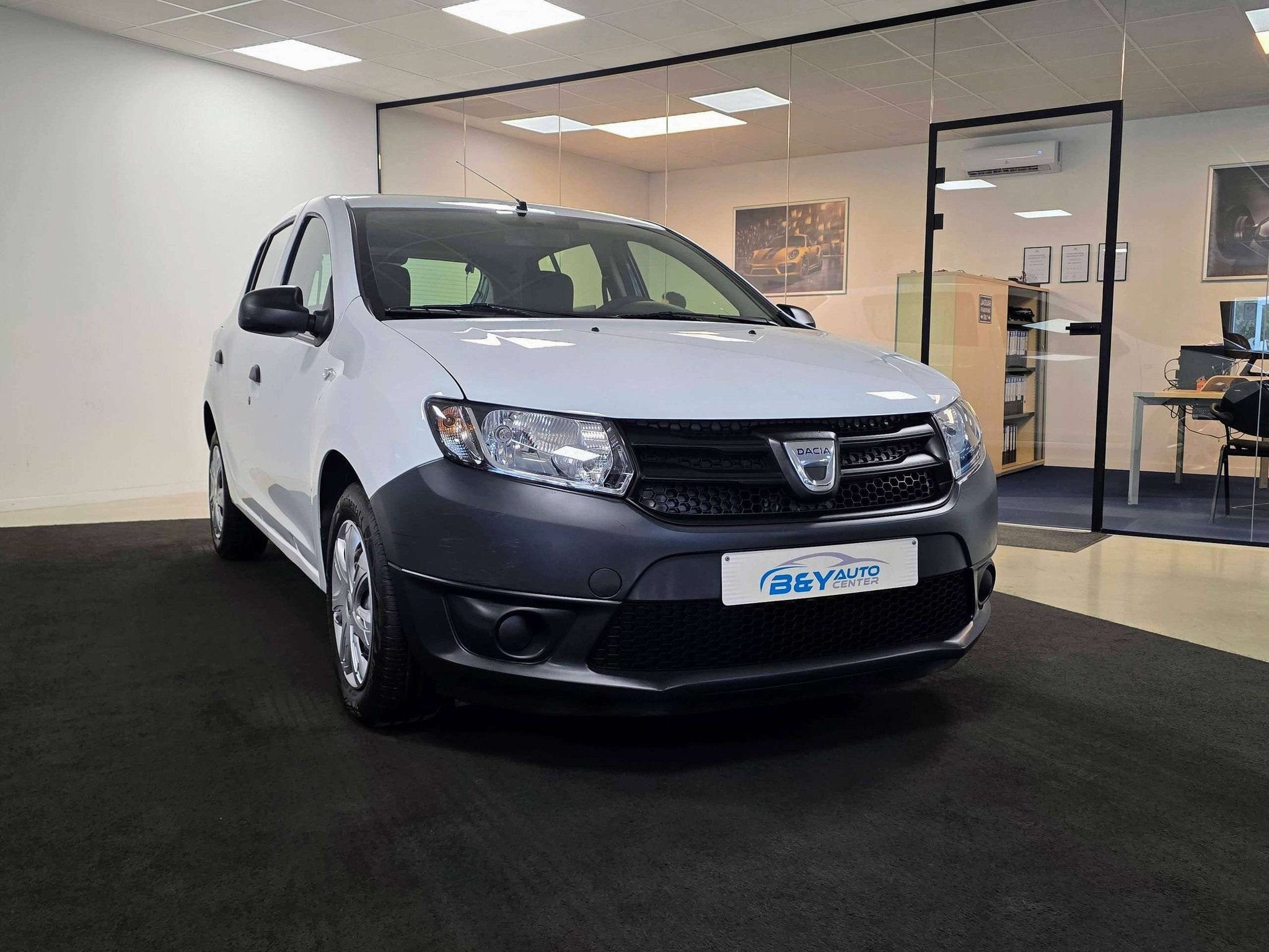 Dacia Sandero Sandero 1.2i Sandero / 1ste eigenaar, Auto's, Voorwielaandrijving, Euro 5, Zwart, 4 cilinders