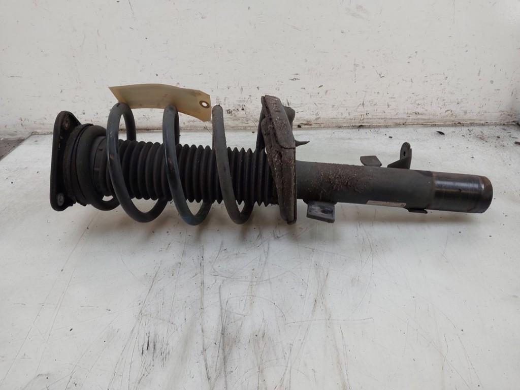 AMORTISSEUR OU ABSORBEUR DE CHOC AVANT DROIT C-Max (DXA), Henry-Ford-Straße  1
50735  Köln, DE, Ford-Werke GmbH, Kunden@ford.com