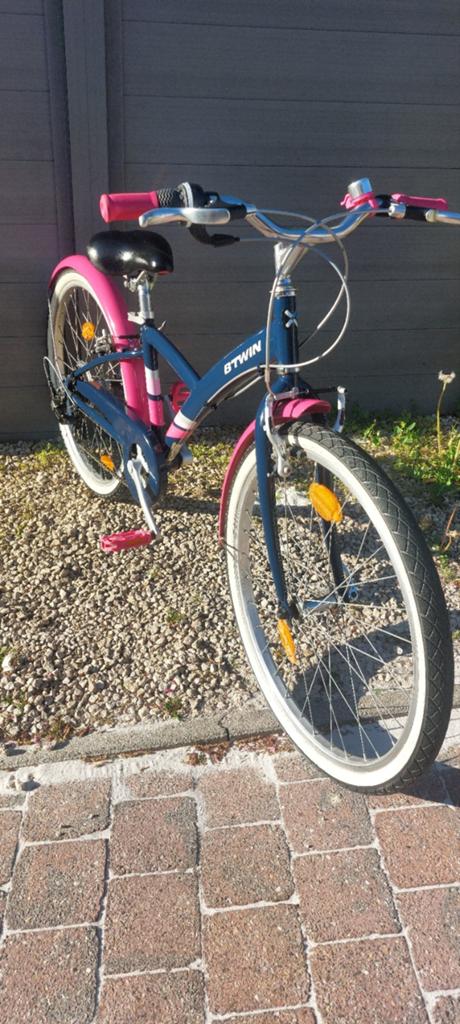 Velo filles  24pouces de 9ans à 12ans et 1m25 à 1m50, Ophalen, Versnellingen