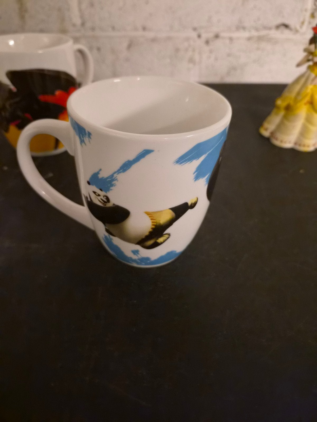 mug kung fu panda, Ophalen