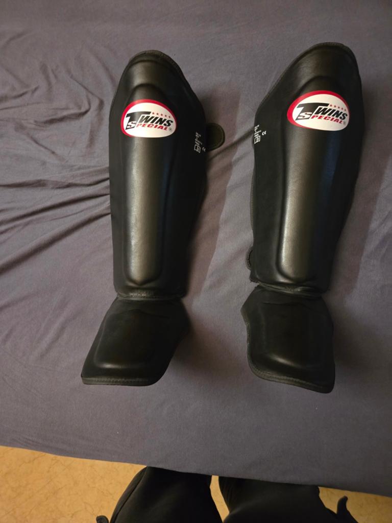 Protege tibia muay thai twins authentique, Ophalen of Verzenden