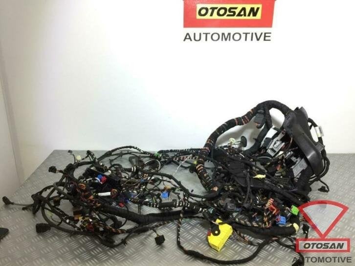 vw passat b8 2017 kabelboom compleet interieur vol led navi, Auto-onderdelen, Gebruikt, Volkswagen, Volkswagen AG, Vw@volkswagen.de