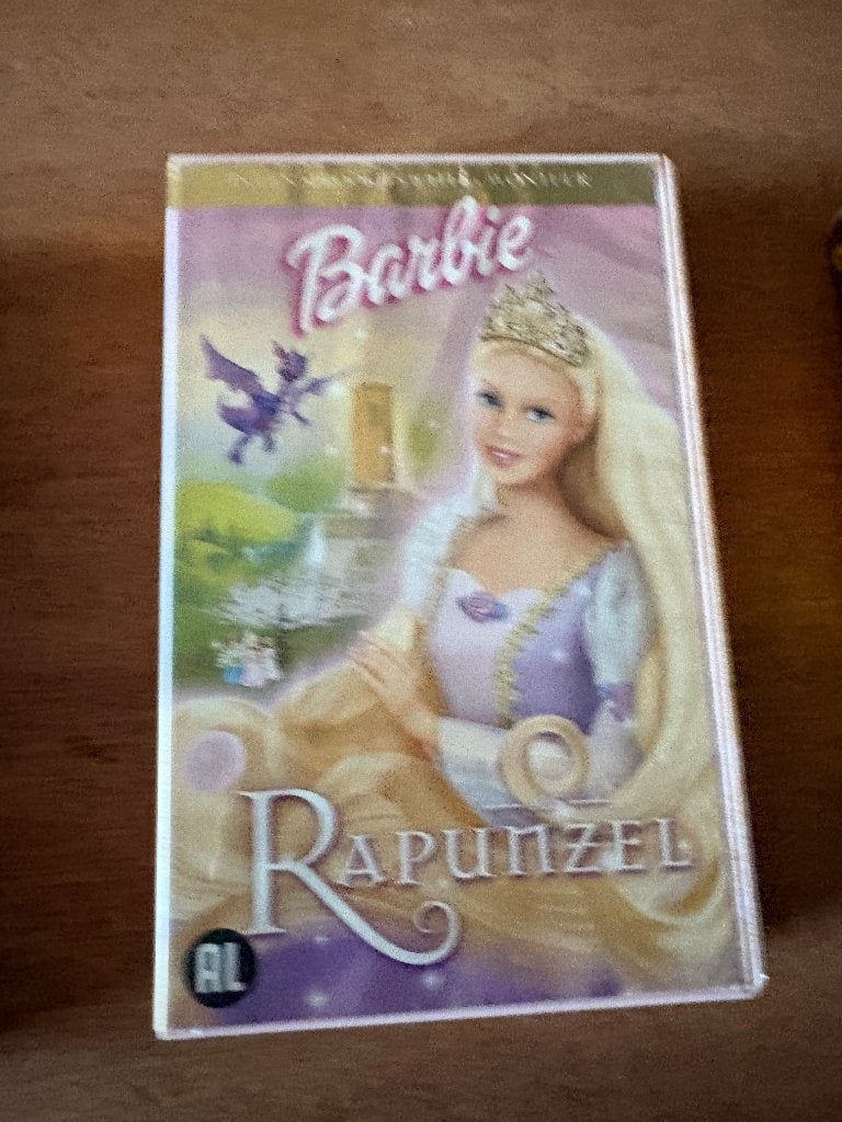 Barbie sur VHS, Enlèvement ou Envoi, Utilisé, VHS, Sous-titré en néerlandais