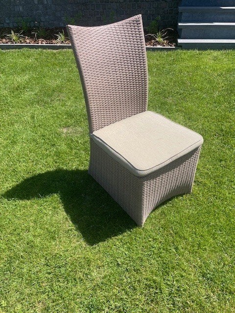 6 zeer nette tuinstoelen + zitkussens, Ophalen, Zo goed als nieuw, Kunststof