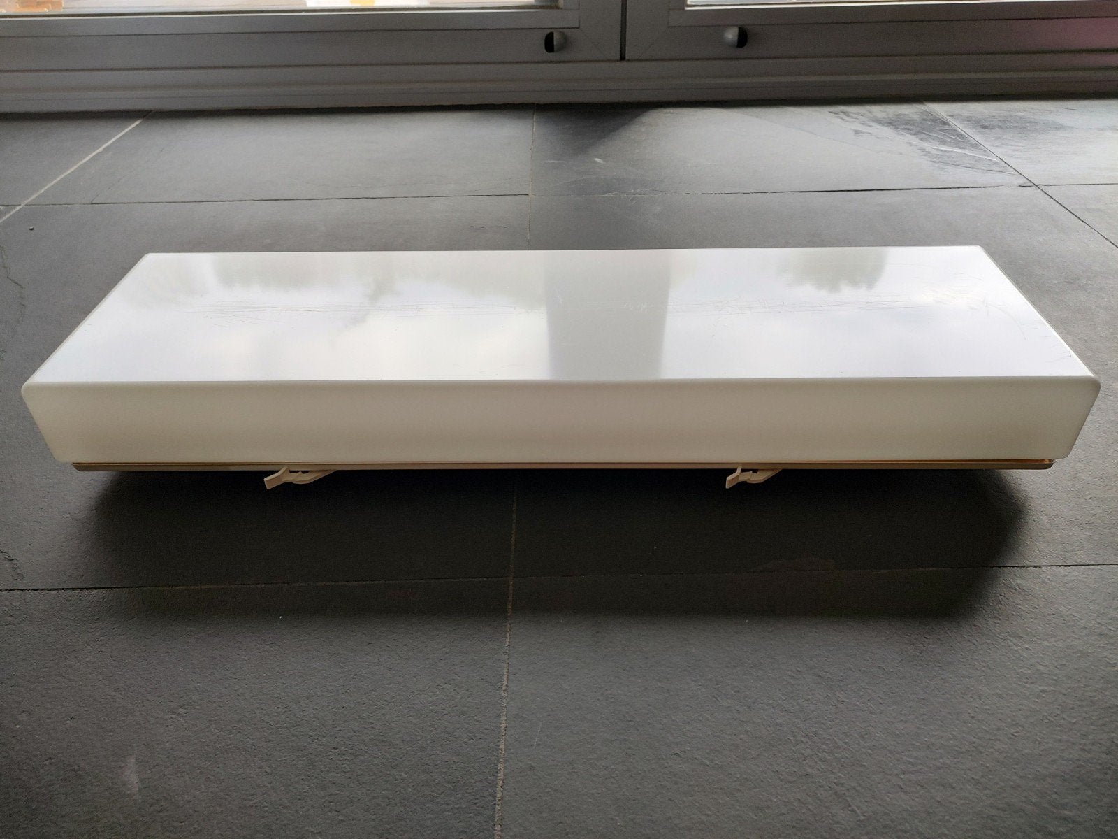 Tl armatuur met kunststof kap en 2 TL-lampen - 66 op 19 cm., Huis en Inrichting, Ophalen, Kunststof, Gebruikt, Wit