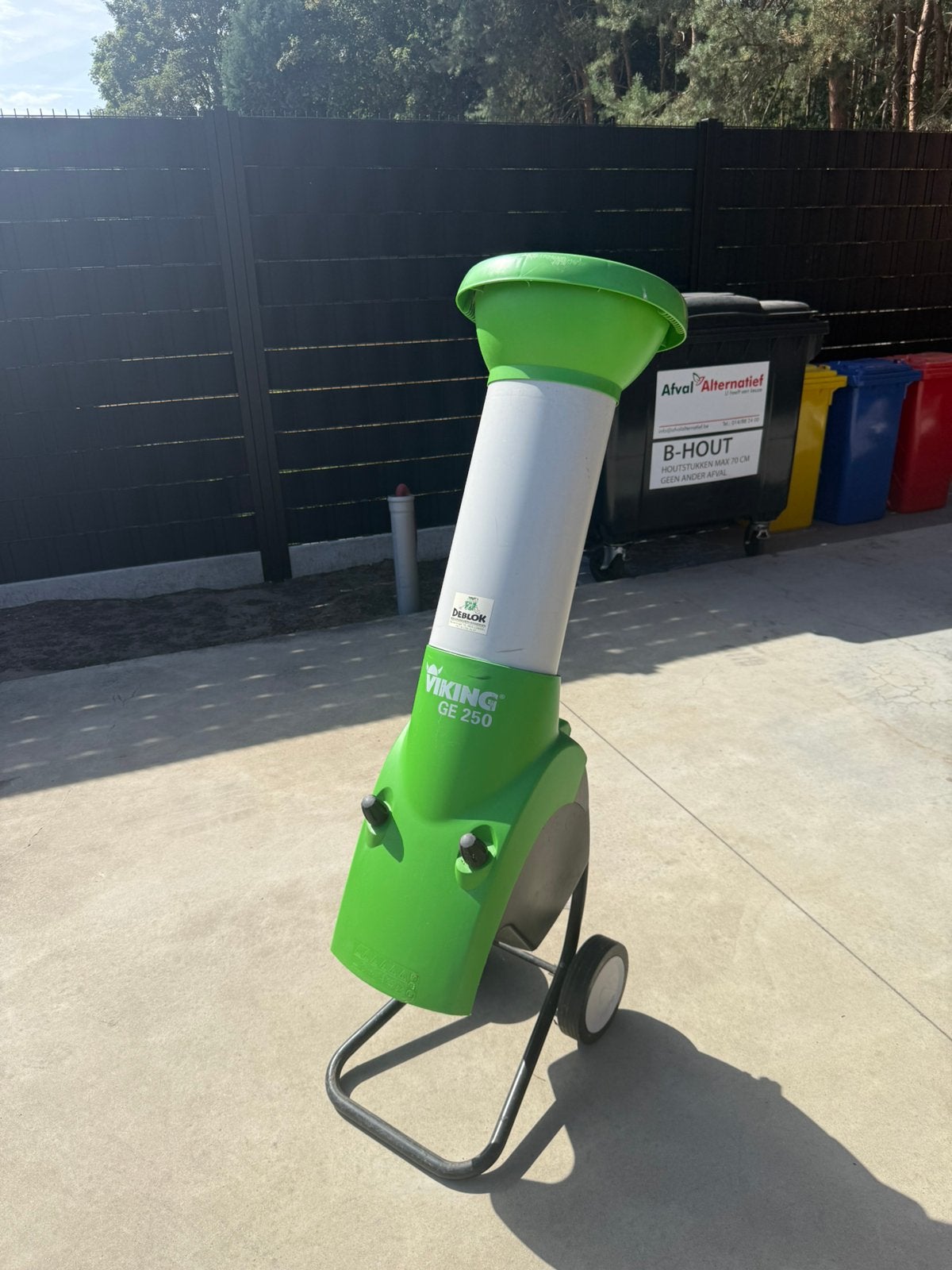 VIKING GE250 (Sthil), Enlèvement, Utilisé, Électrique